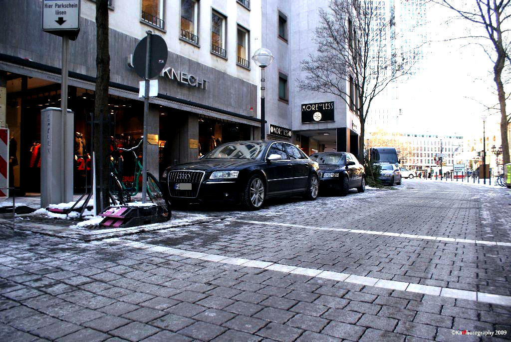 214140215S8ESQUIROU.jpg