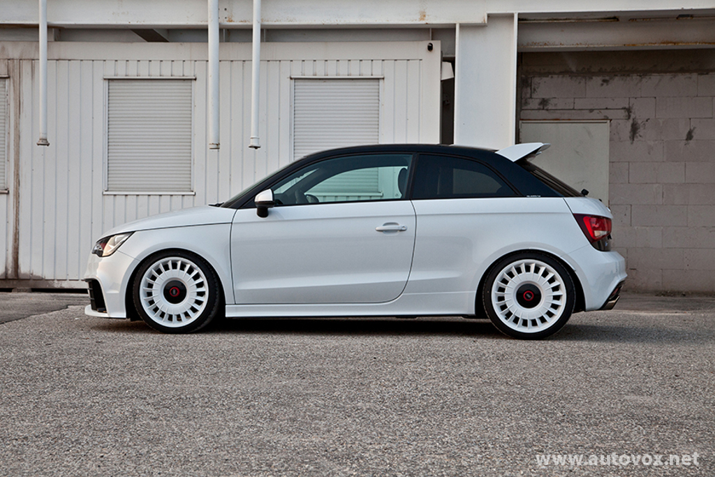 214344A1QUATTRO301.jpg