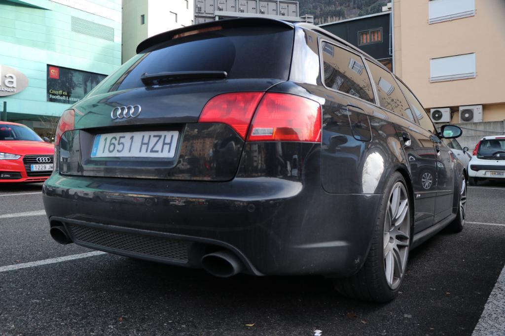 214560AUDIRS43041.jpg