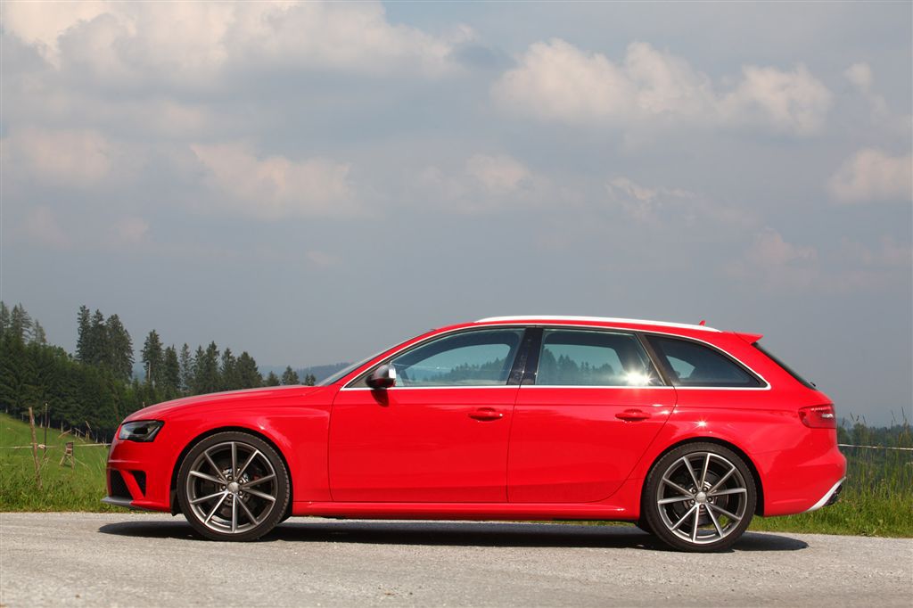 215749RS4B8ESQUIROU086.jpg