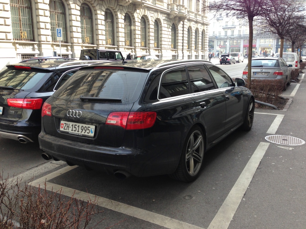 217626RS6676.jpg