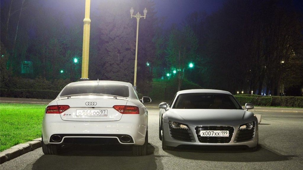 218342AUDIRS5646.jpg