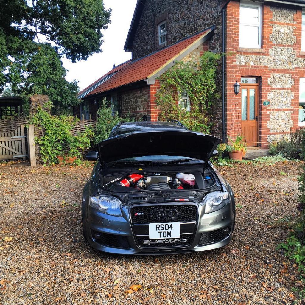 218937AUDIRS42903.jpg