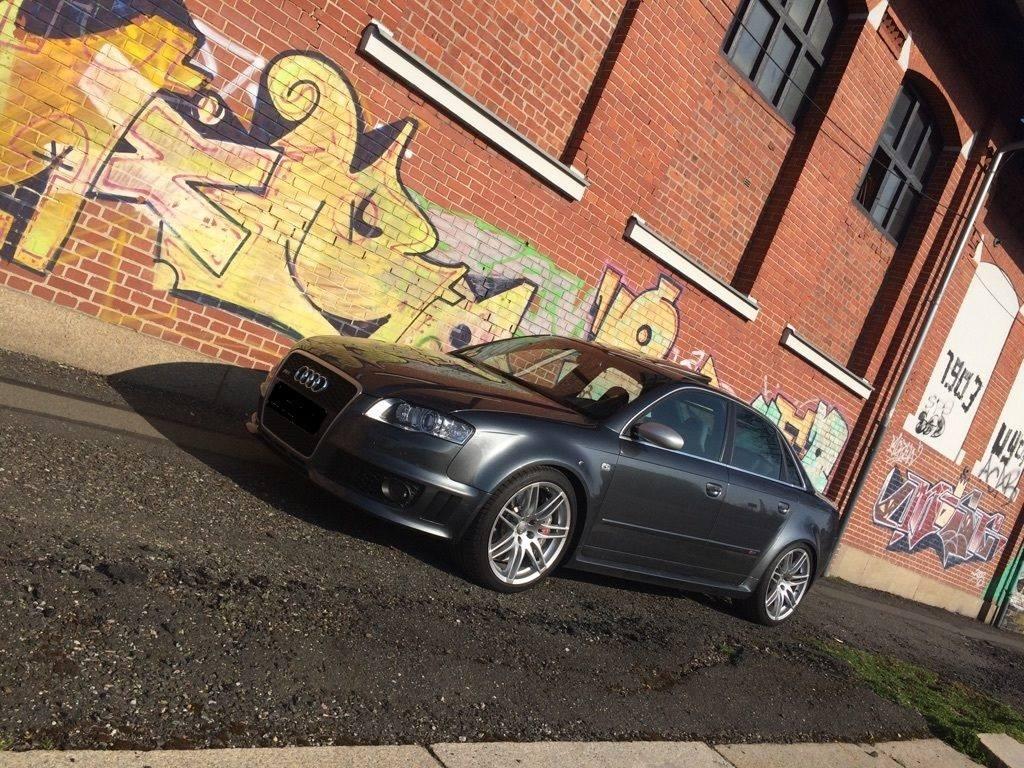 219377AUDIRS42545.jpg