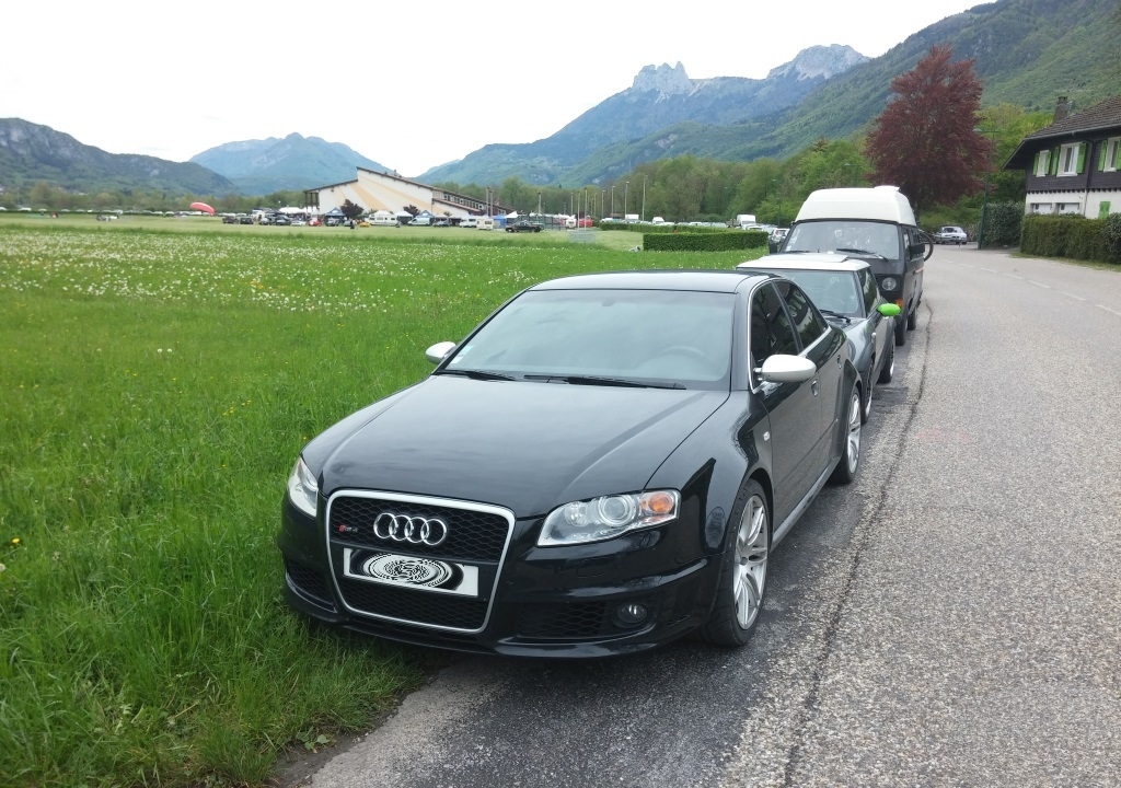 219399AUDIRS42004.jpg