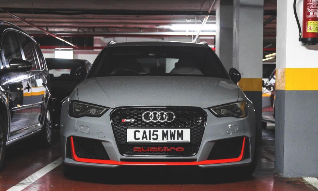 219753RS38V1435.jpg
