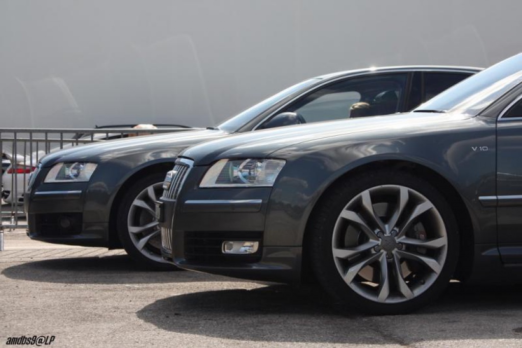 220142AudiS8x2nez.jpg