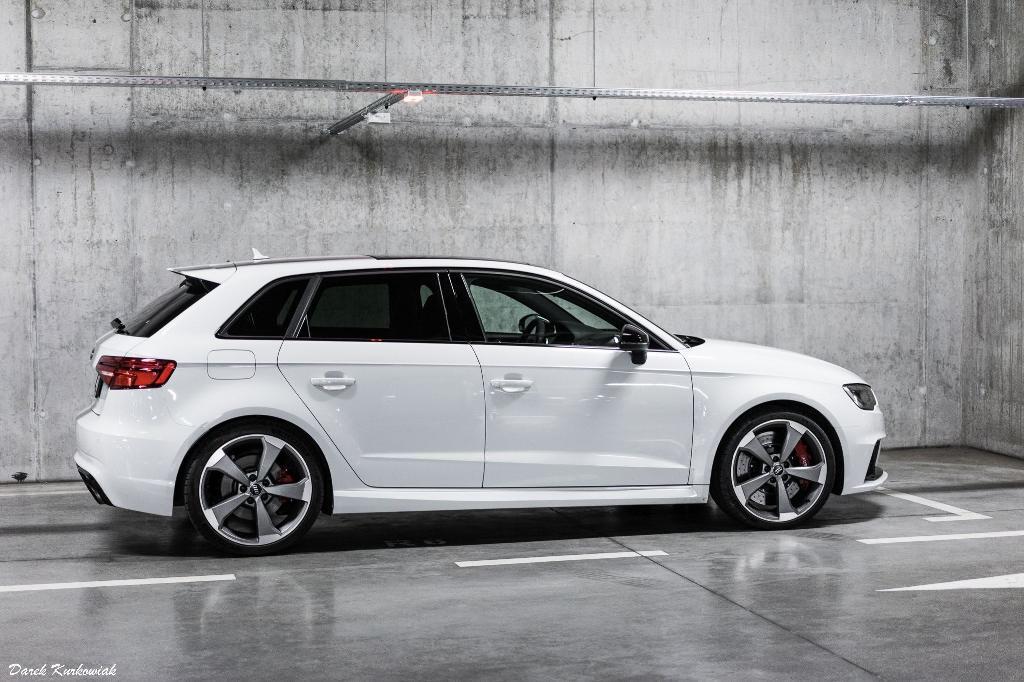 220299RS38V2687.jpg