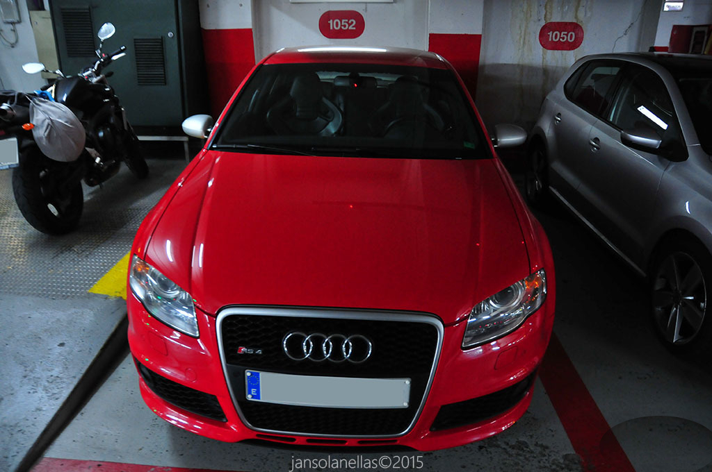 222474AUDIRS41630.jpg