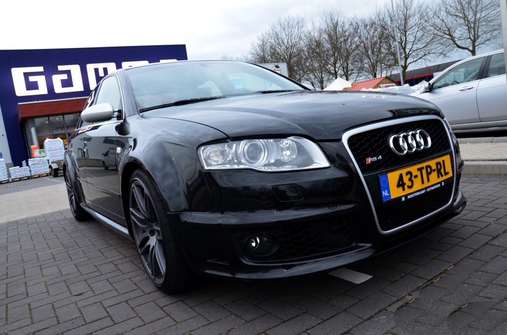 222844AUDIRS4794.jpg