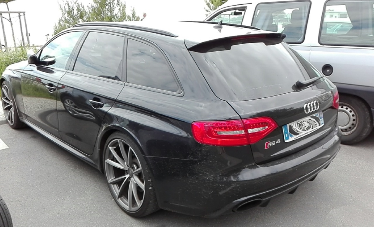 225922RS4B82536.jpg