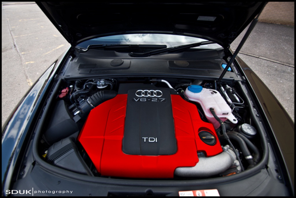 2275242cpxo5i.jpg
