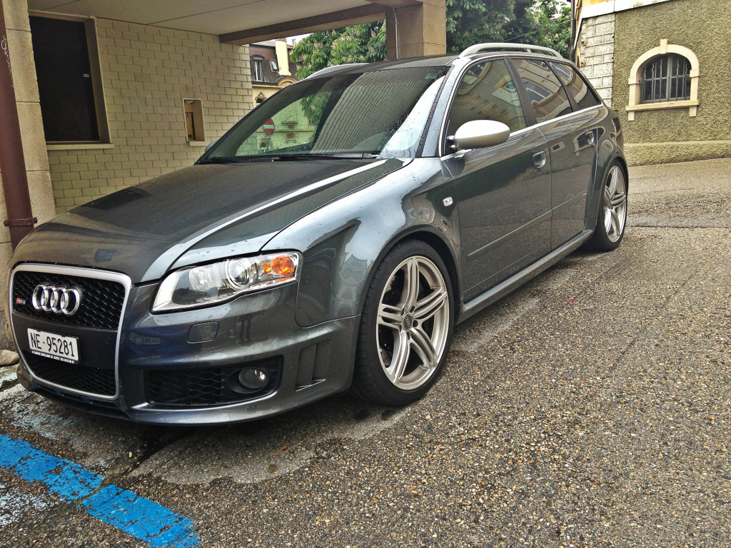 228426AUDIRS4829.jpg