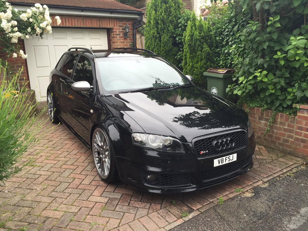 229634AUDIRS42679.jpg