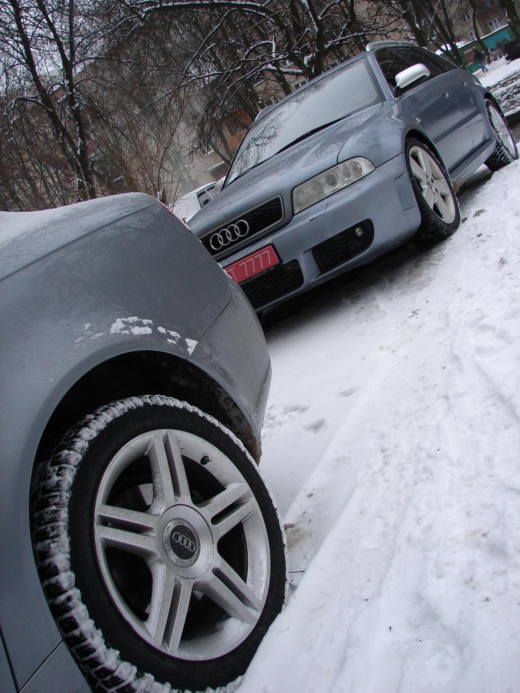 229718AUDIRS4B50506.jpg