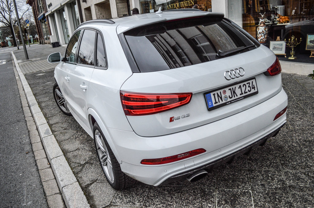 229911RSQ3312.jpg