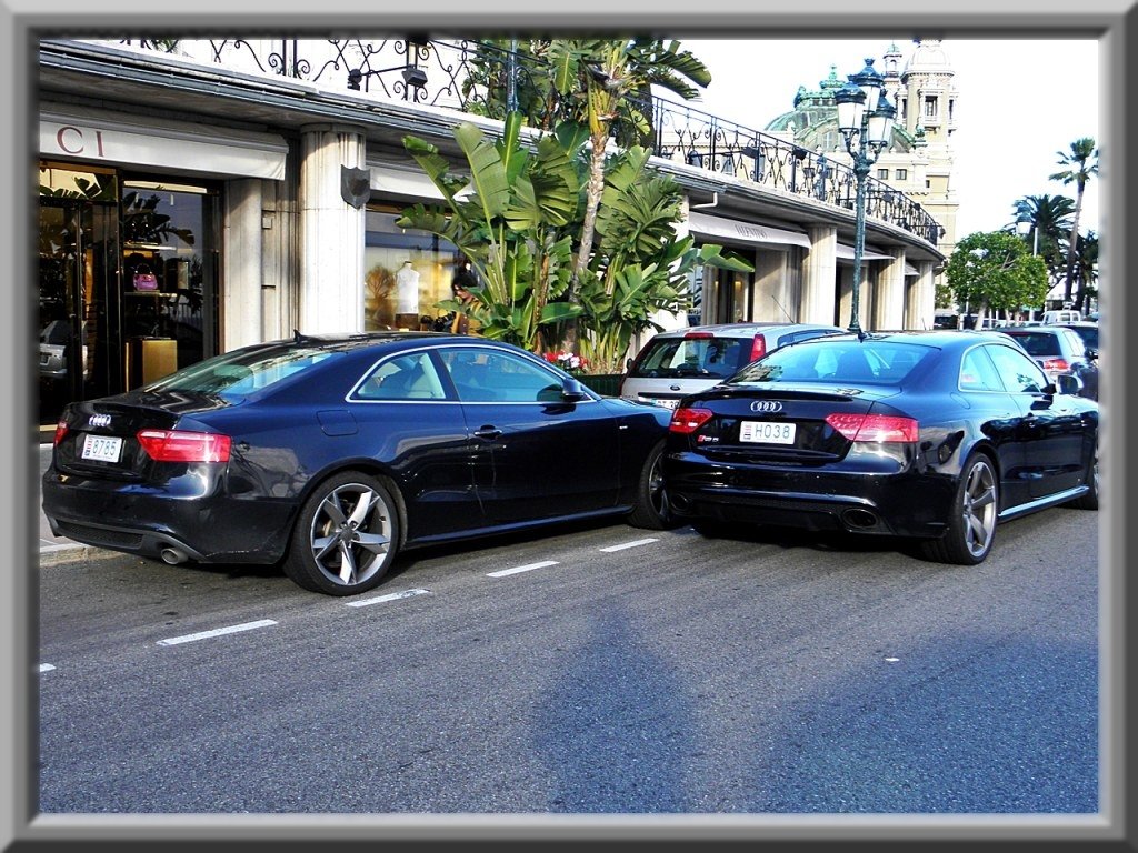 230046AUDIRS5ESQUIROU270.jpg