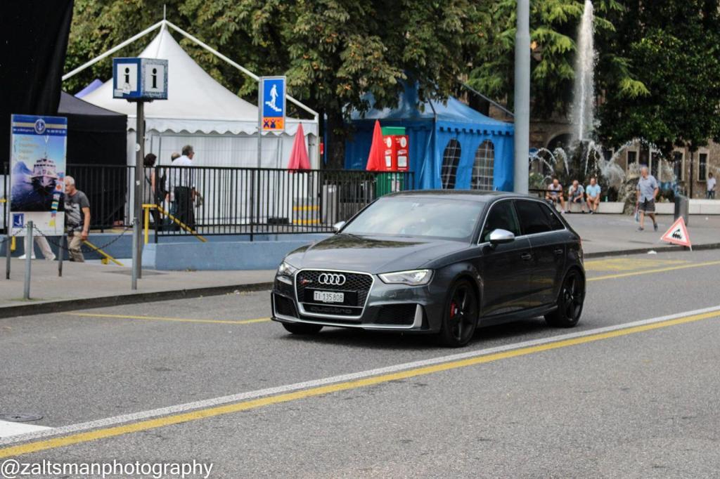 230368RS38V1909.jpg