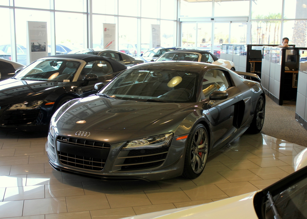 230981R8GT016ESQUIROU.jpg