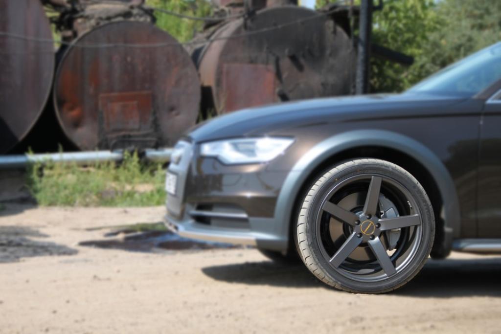 2314261125AUDIA6C7ALLROAD.jpg