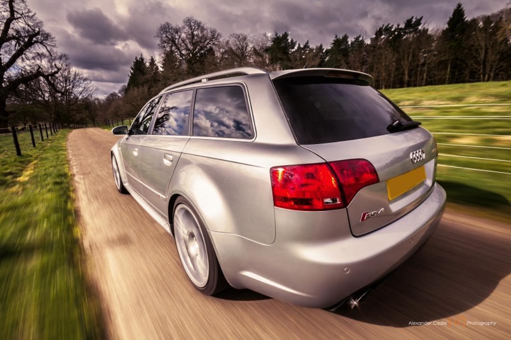 231622AUDIRS41267.jpg
