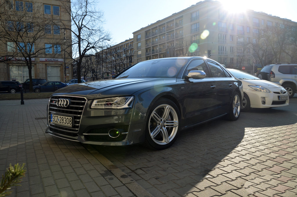 231876S8D41325.jpg