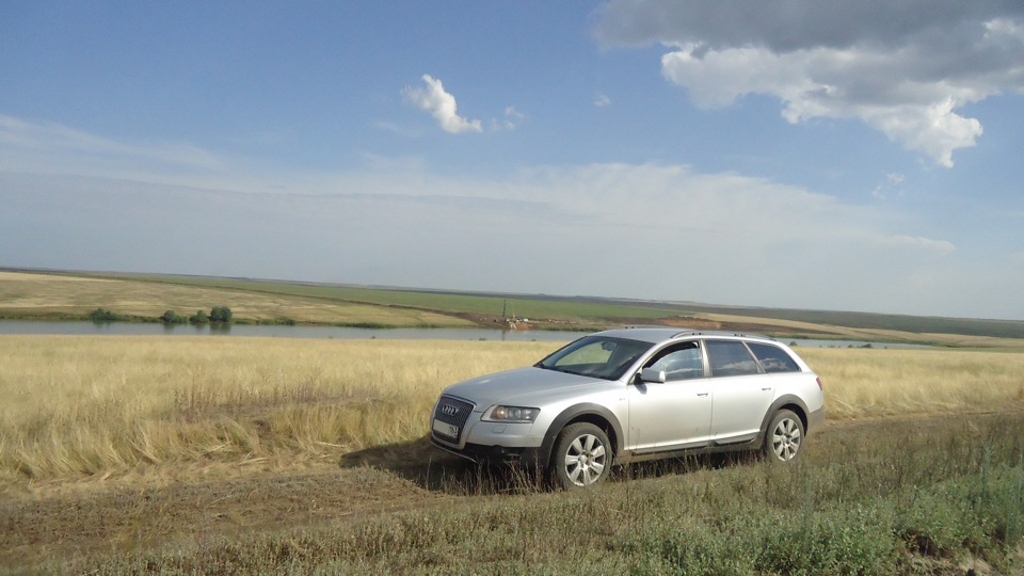 232057487AUDIA6C6ALLROAD.jpg