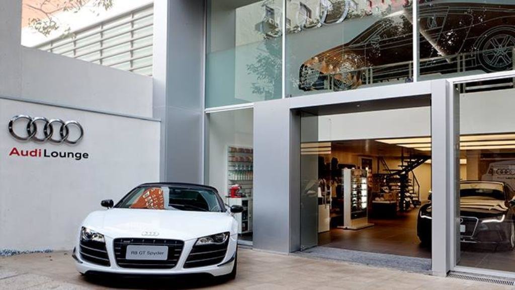 232454R8GT1359.jpg