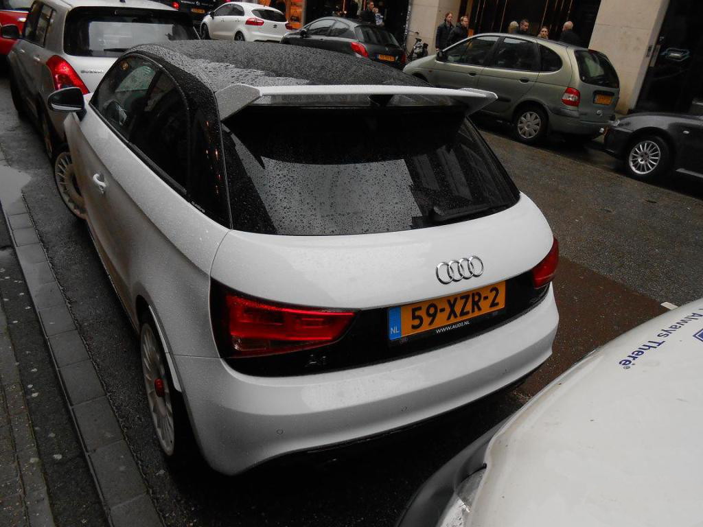 232566A1QUATTRO539.jpg
