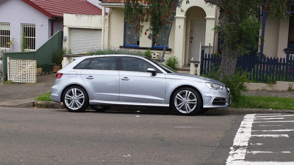 232687S38V921.jpg