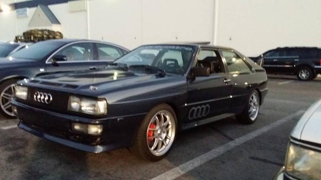 233184URQUATTRO687.jpg