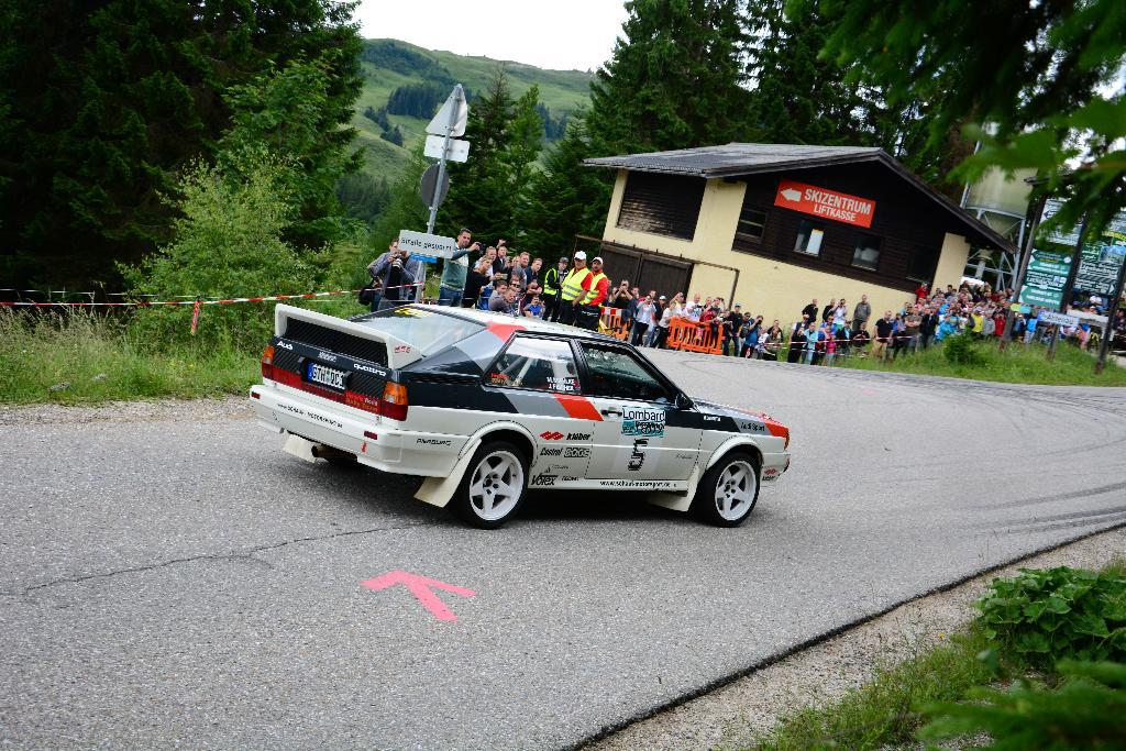 2333281119QUATTROLEGENDE2017.jpg