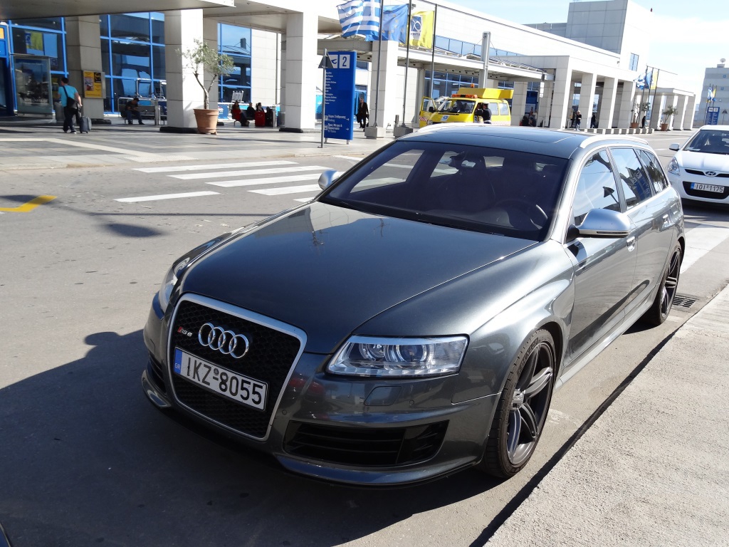 235525RS6806.jpg