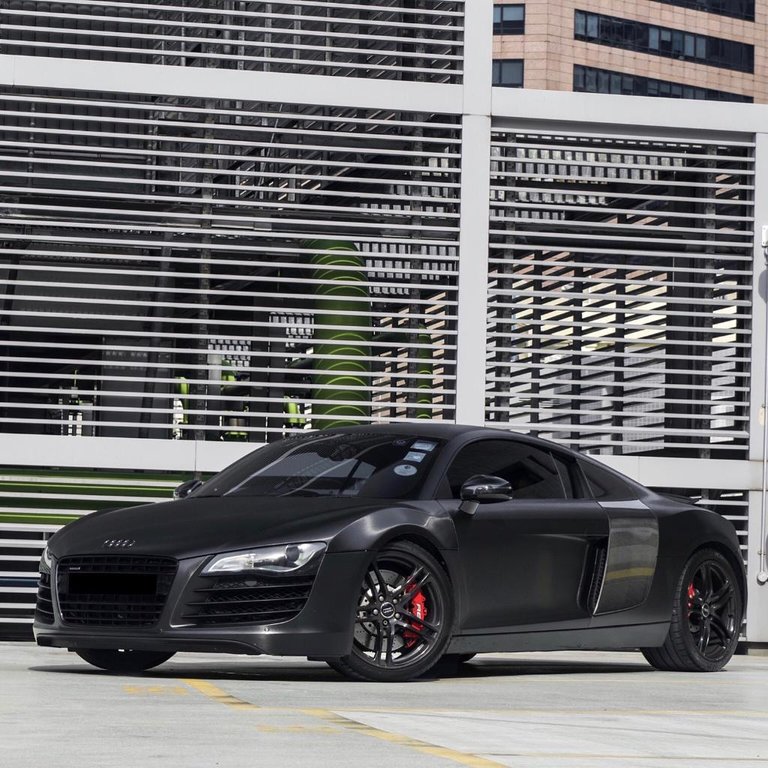 2355352882R8.jpg