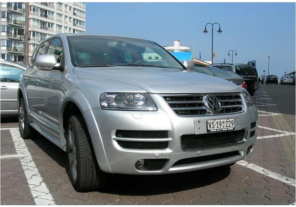 235669W12TOUAREG393.jpg