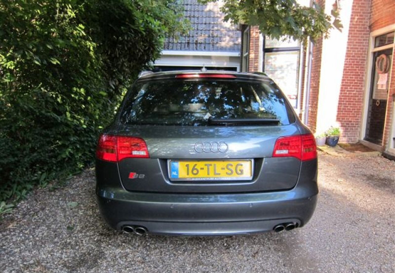 236598155S6ESQUIROU.jpg