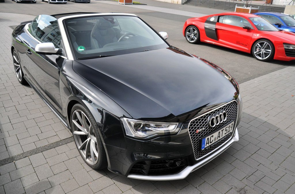 237553581RS5CABRIOLET.jpg