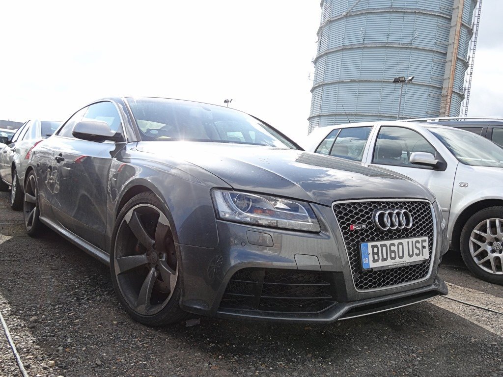 237718AUDIRS5934.jpg