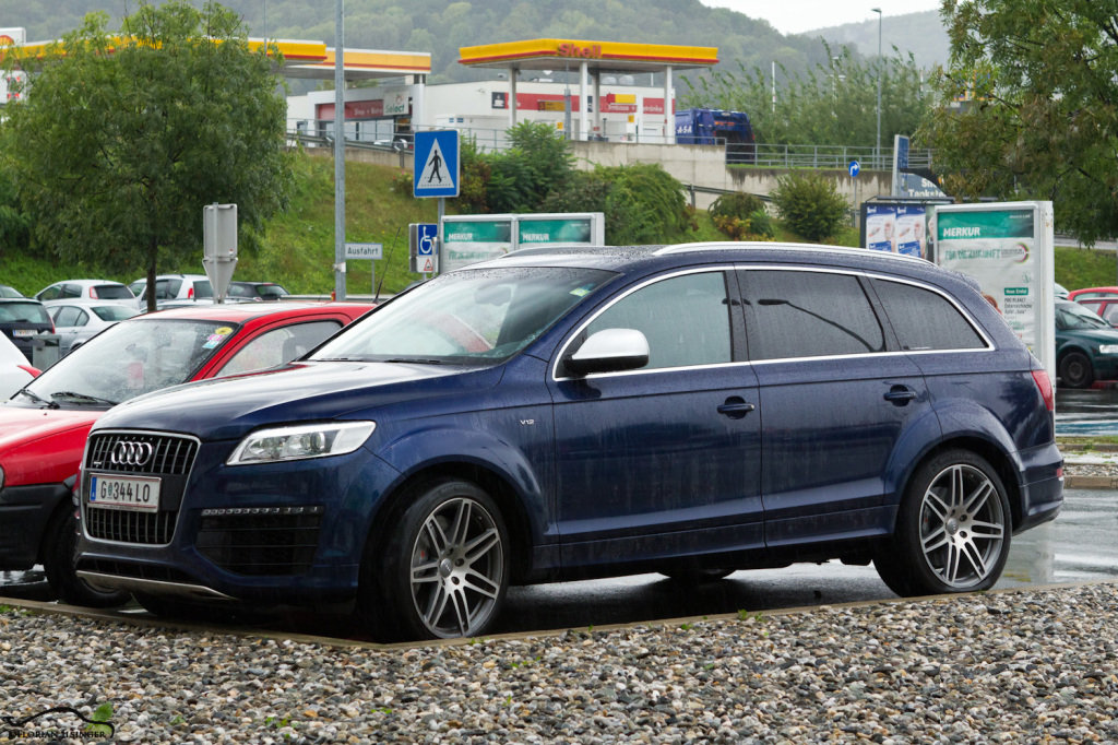 238503497Q7V12.jpg