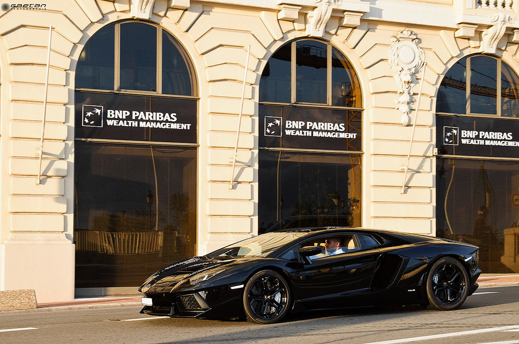 238693226LAMBORGHINIAVENTADORESQUIROU.jpg