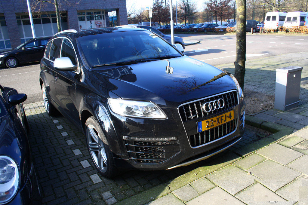 240822621Q7V12.jpg