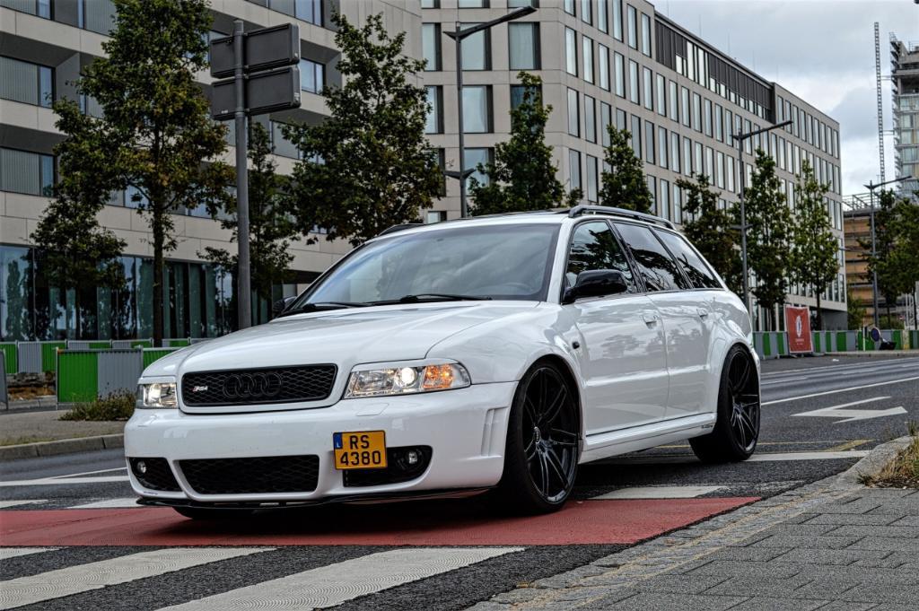 241445AUDIRS4B50227.jpg