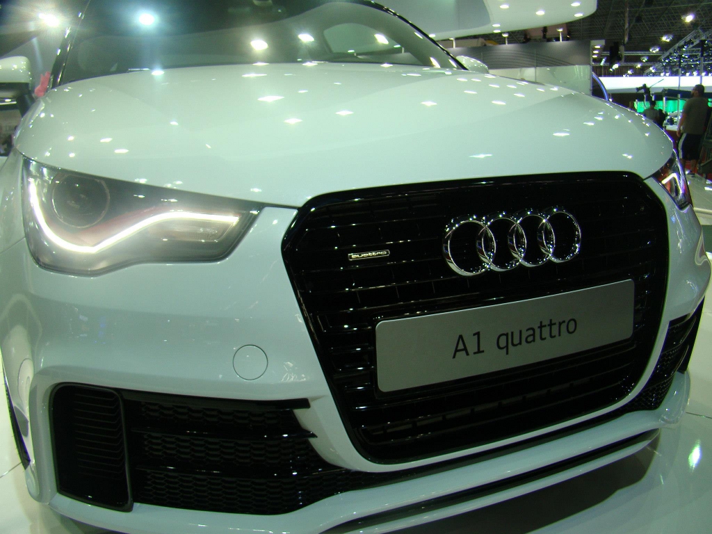 241754A1QUATTRO122.jpg