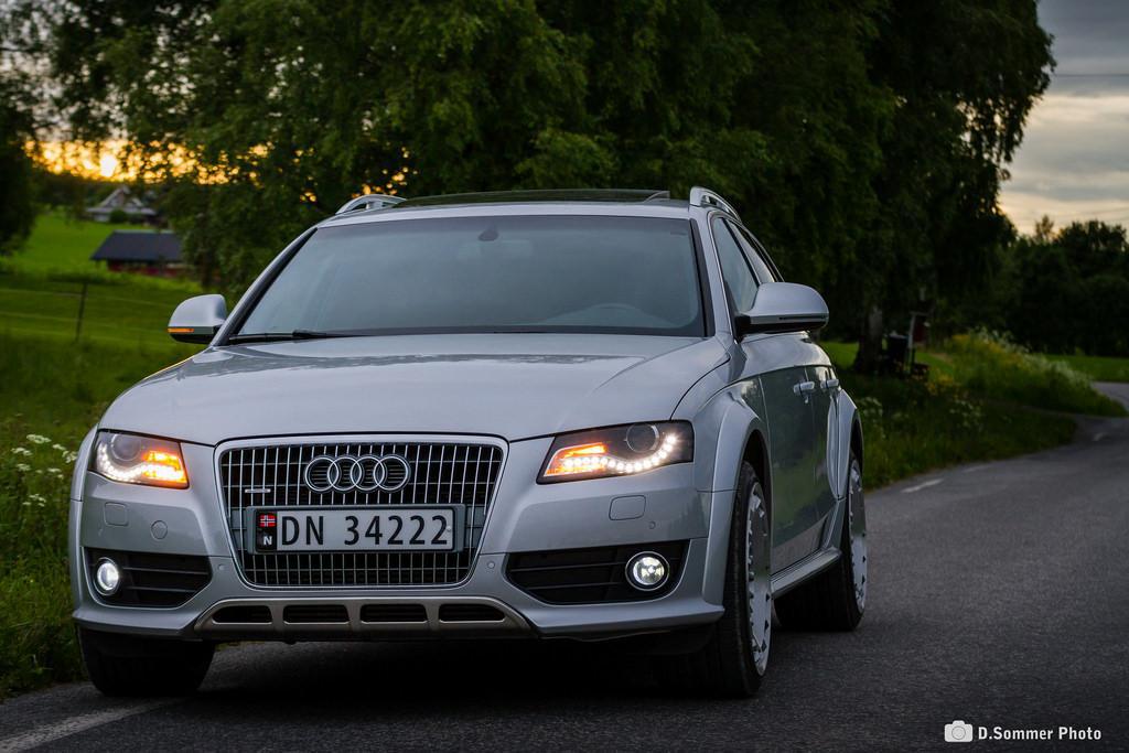 2418642175AUDIA4ALLROAD.jpg