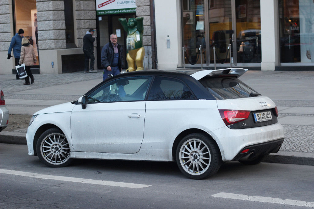 242293A1QUATTRO552.jpg