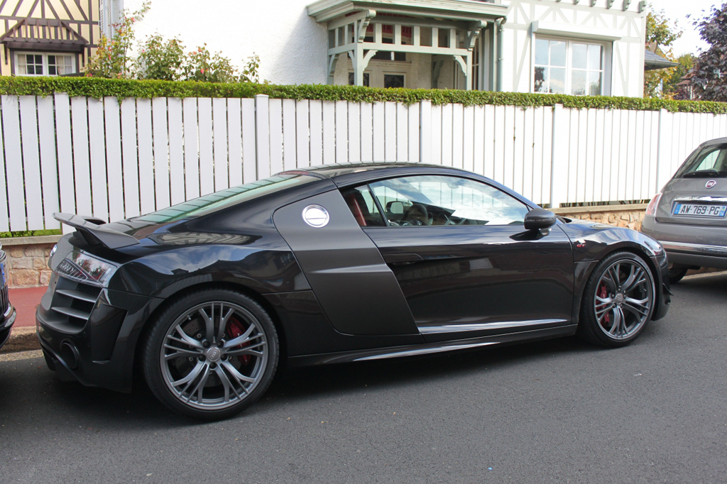 242633R8GT140ESQUIROU.jpg