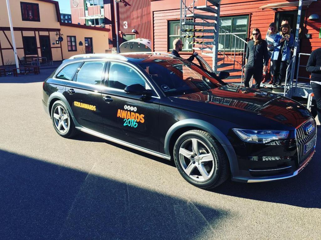 242667956AUDIA6C7ALLROAD.jpg