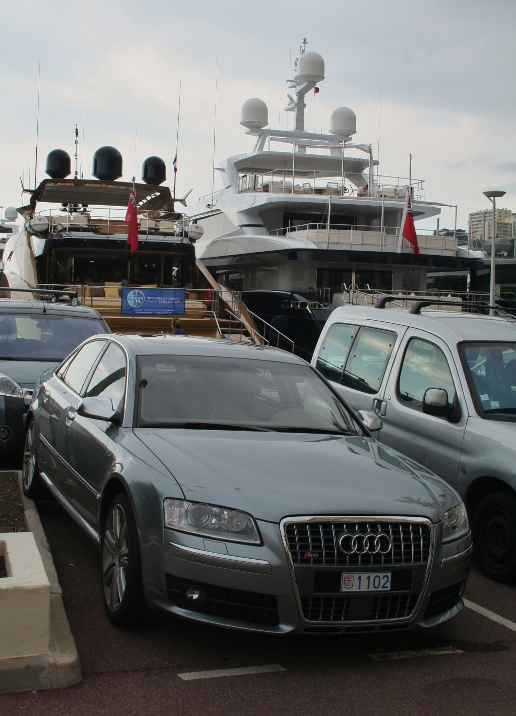 243218794S8D3.jpg