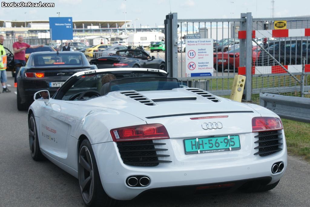 2443343383R8.jpg