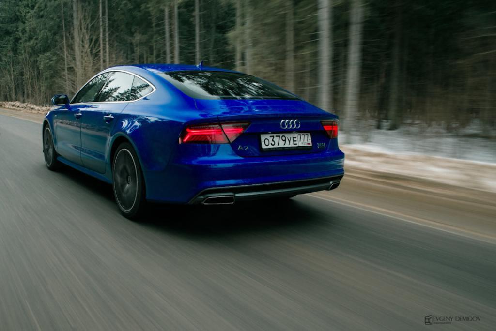 2444161211AUDIA7.jpg